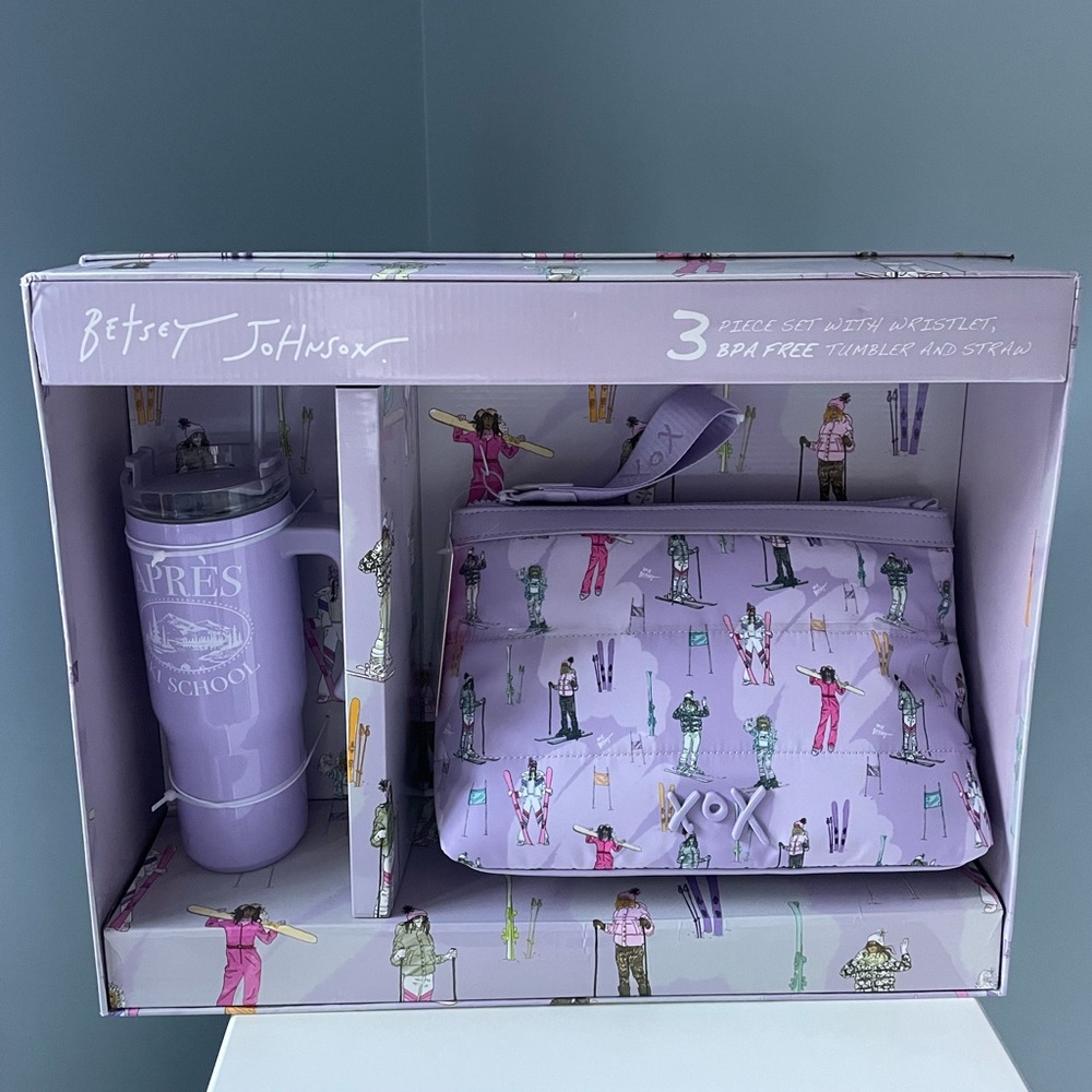 NWT BETSEY JOHNSON Purple, Après Ski Themed Wristlet and Tumbler Set